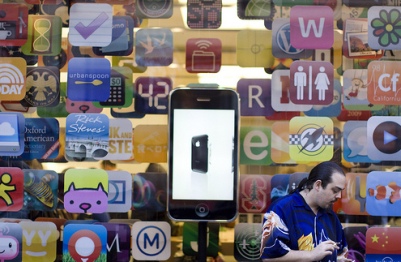 Microsoft to Apple: You Can't Trademark "App Store"