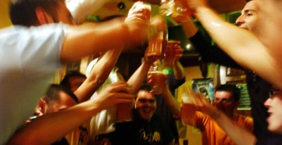 Forget the watery, Super Bowl-promoting varieties, and discover the mouth-watering local beers offered by the top ten San Diego breweries. 
