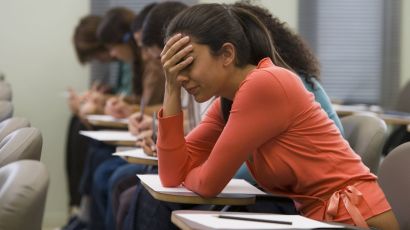 CSU will defer university fee payments for the summer and fall 2009 terms for students who experience delays receiving Cal Grants.