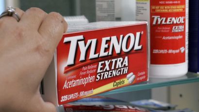 In a series of votes Tuesday, a Food and Drug Administration panel endorsed lowering the maximum dose of over-the-counter acetaminophen - the key ingredient in Tylenol, Excedrin and other medications. In a series of votes Tuesday, a Food and Drug Administration panel endorsed lowering the maximum dose of over-the-counter acetaminophen - the key ingredient in Tylenol, Excedrin and other medications.