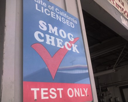 Charging Motorists for Air Pollution