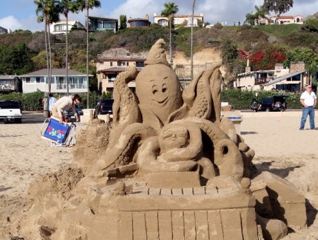 Newport Beach Sandcastle Contest