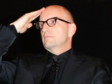 Soderbergh Lands 2 More "Knockout" Stars