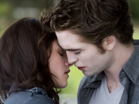 Twi-Hards Must Wait a Whole Year For "Breaking Dawn -- Part Two"