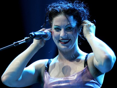 Dresden Dolls to Play House