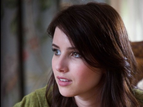 "Scream 4's" Emma Roberts Faces Her Fear Factor