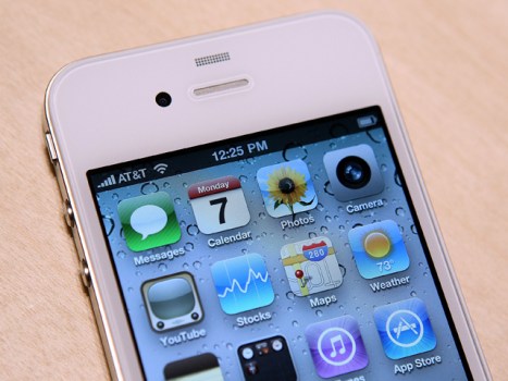Verizon Shatters Sales Records with iPhone