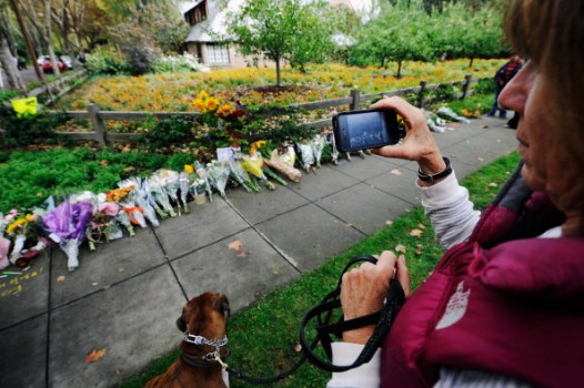 Apple Told Palo Alto PD Jobs Was Dying
