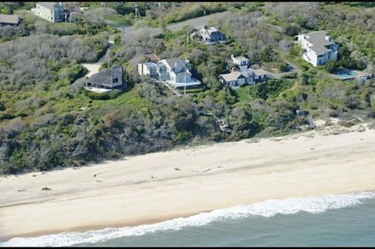 The House Mini-Powdered Donuts Built for $9.9M 