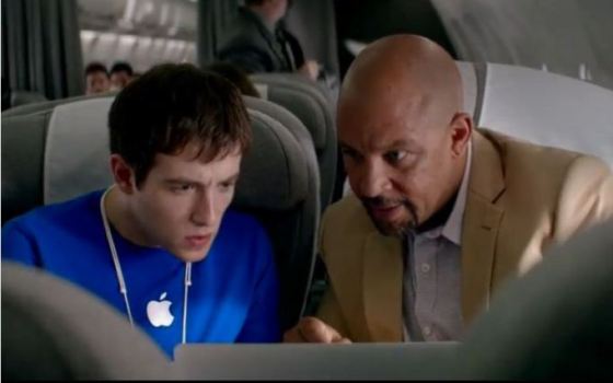 Apple's Ads Make Users Look Foolish
