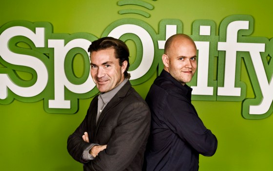 Spotify Starts 'Private Listening' on Facebook