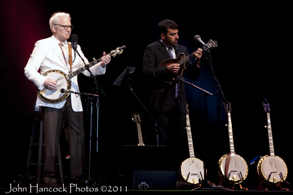 Steve Martin Picks It Up at Humphreys