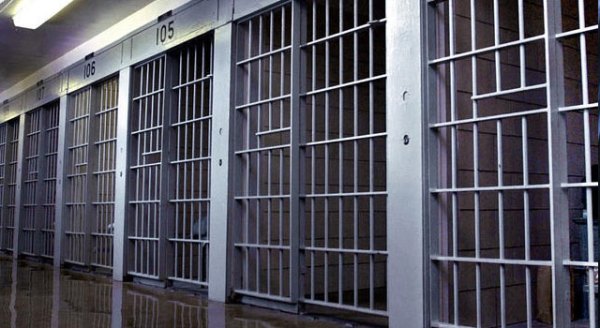 jail-cell-cutline