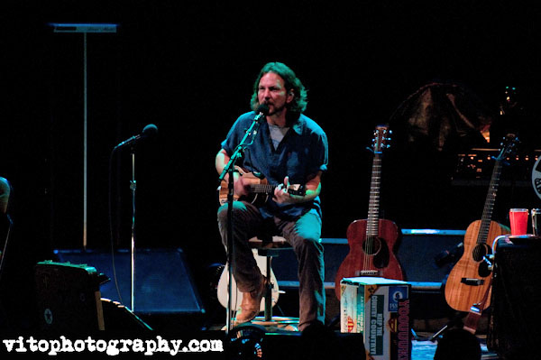 Eddie Vedder's Ukulele Jam @ Symphony Hall