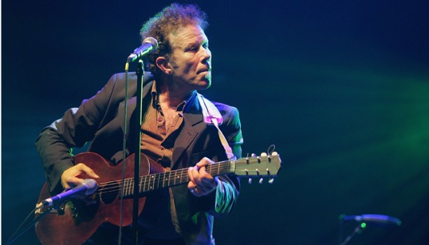 Tom Waits Inducted Into Rock Hall of Fame