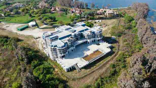 Get a $10 Million Discount On The Largest Home In The Country