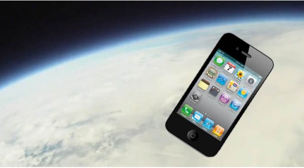 2 Charged in Lost-and-Sold iPhone 4 Proto