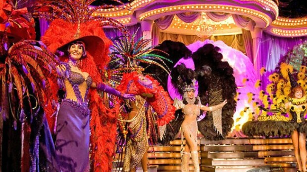 Palm Springs Follies Kick Off New Show