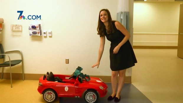 Hospital allows kids to drive themselves to operating room Hospital allows kids to drive themselves to operating room