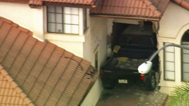 [DGO] Truck Crashes into Rancho Penasquitos Home