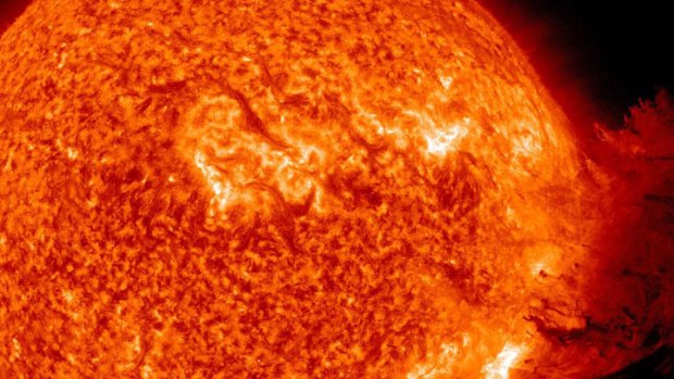 Solar iPhones Would Change Game, Ease Guilt
