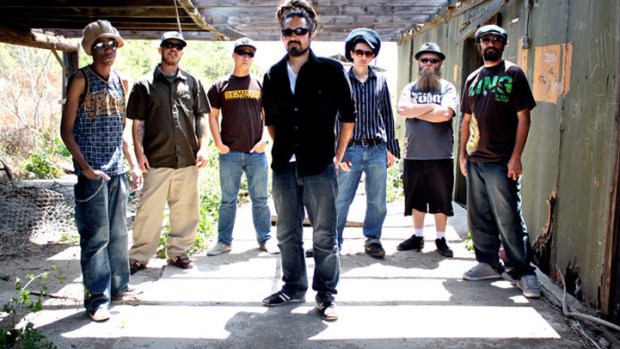 Meet a Stranger at Sound Wave