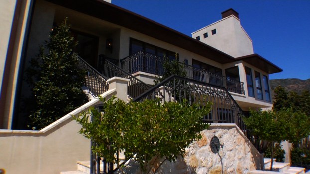 Designer Living: $35M Living on the Beach