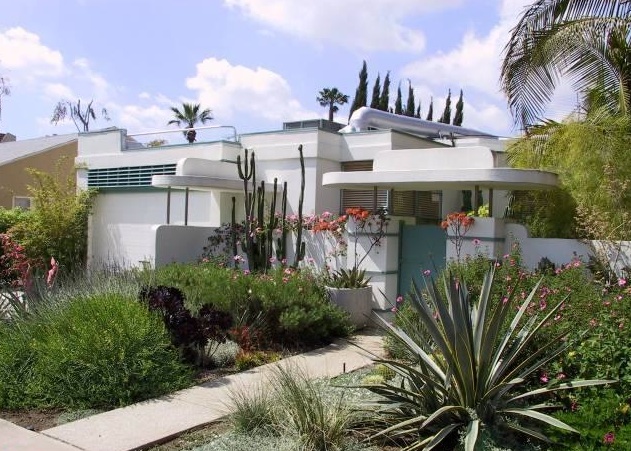 Wallace Beery's Customized Retreat Hits Market 