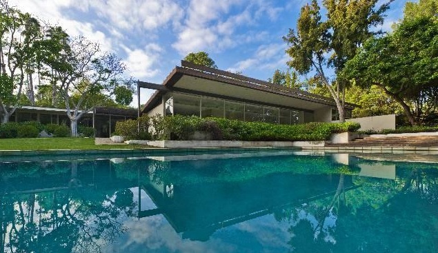 Richard Neutra Designed Masterpiece in Beverly Hills 