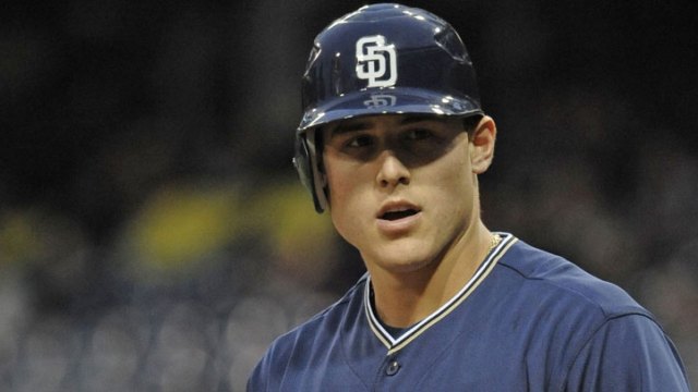 Padres Welcome Anthony Rizzo