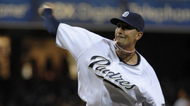 Images: Padres pitcher Mike Adams