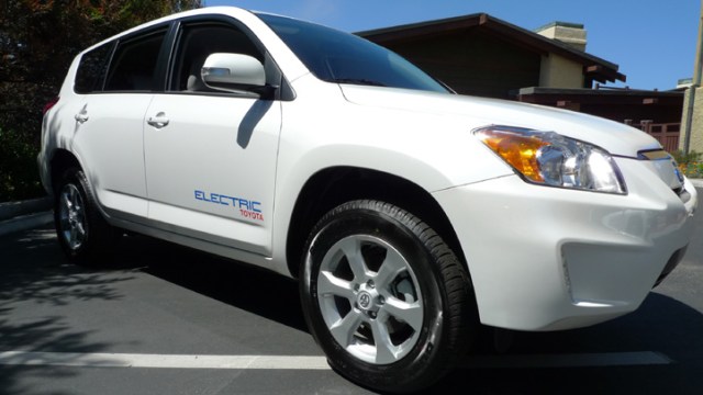 Toyota Unveils Electric Rav4 in SD