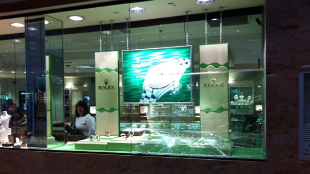 Jewelry Store Robbed Twice in a Year