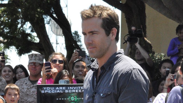Ryan Reynolds Visits US Marines