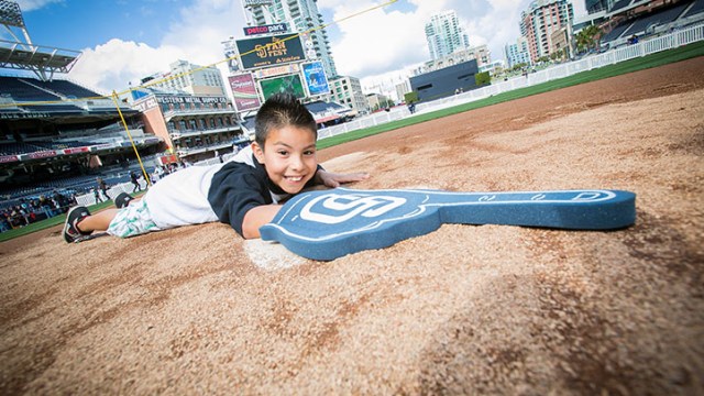 Padres' FanFest Hits Homerun
