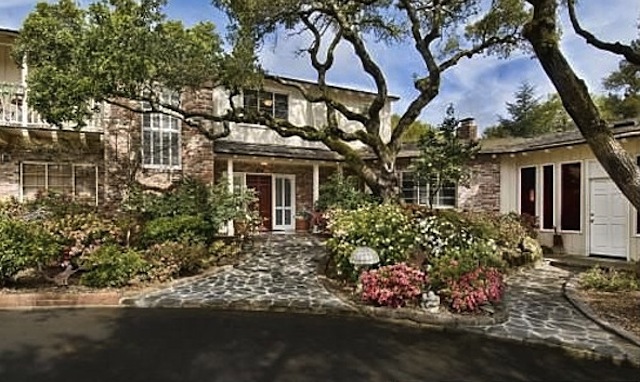 Go (Pea)nuts Over Charles Schulz's Home