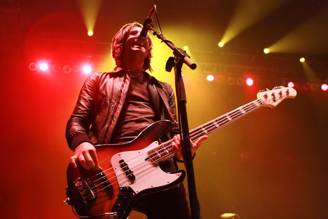 Screen Grabs: Switchfoot at 91X Wrex the Halls
