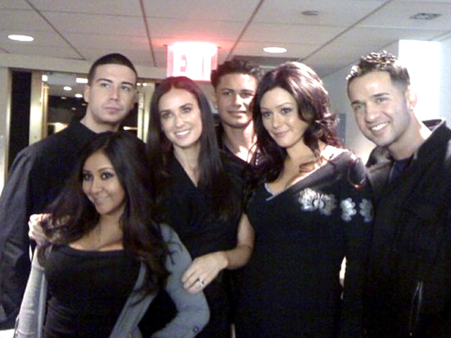 Celebrity Twitpics: Demi Hangs With Jersey Shore Crew