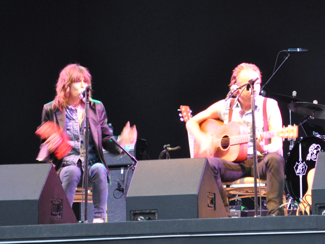 Screen Grabs: Chrissie Hynde Brings New Band to Humphreys