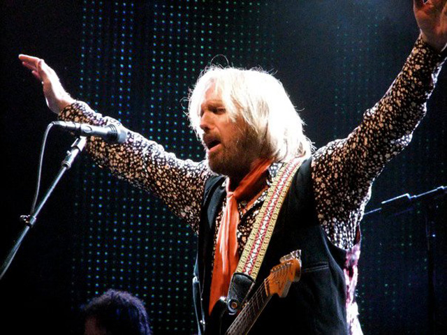 Screen Grabs: SoundDiego Music Fan Photos