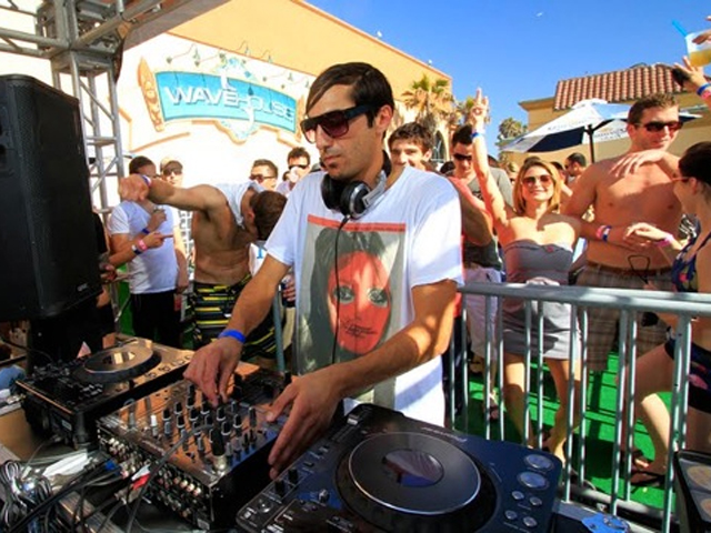 Screen Grabs: Making Waves in Mission Beach