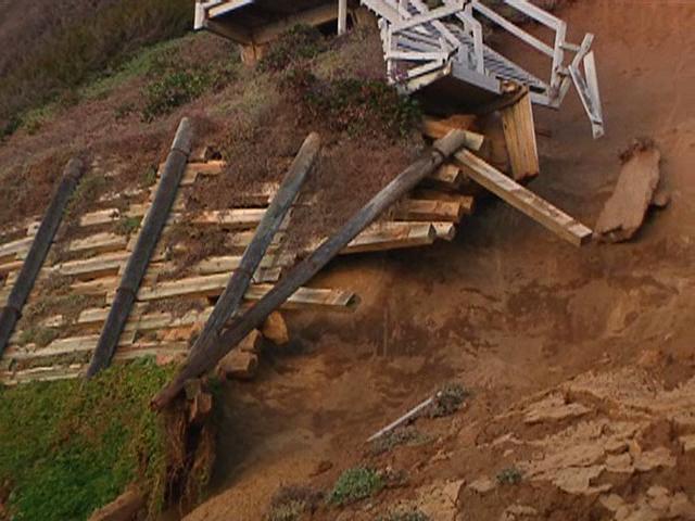 Encinitas Bluff Collapses 