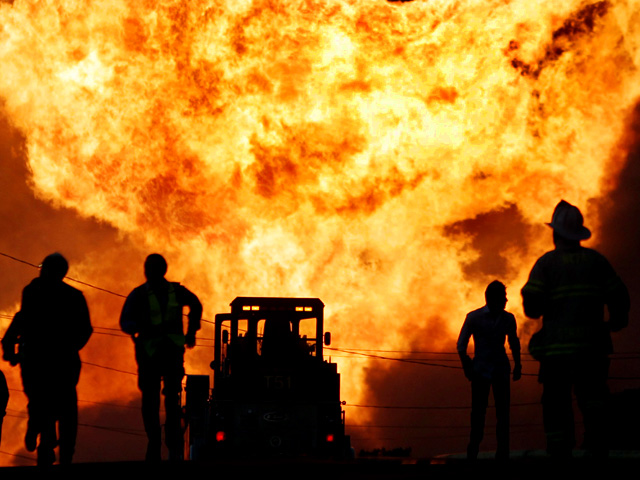 Dramatic Photos: Remembering the Fire