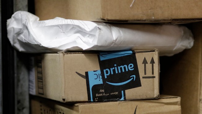Amazon in Sign of Growth Holding Job Fairs in Warehouses Across U.S