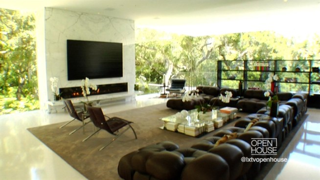http://media.nbcbayarea.com/images/5149DGlassPavilion_722x406_2188770552.jpg