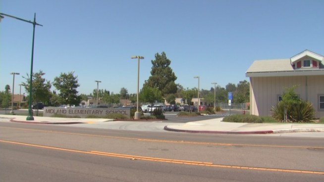 NBC 7 reporter Rory Devine talks to Voice of San Diego writer Will Carless about how Poway Unified School District will pay back a large bond.