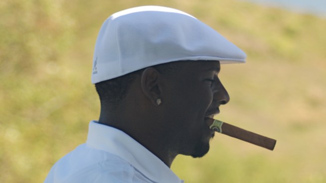 Tomlinson Hosts Star Studded Golf Classic 