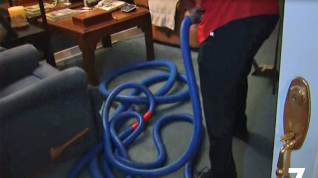 A water main break on Rogers Road in Casa de Oro floods several homes and prompts an emergency response from various utility companies. NBC 7's Brandi Powell reports.