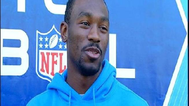 San Diego Chargers cornerback Antoine Cason was scheduled to have surgery Monday after injuring a finger during Sunday's afternoon training camp session. More NFL videos are available at <a href=http://nfl.com>NFL.com</a> and <a href=http://chargers.com>chargers.com</a>.