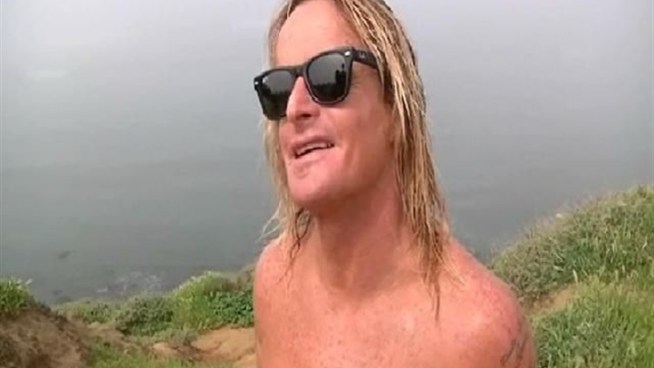 Piers Moore, a surfer who just happened to be in the right place when a paddleboarder nearly drowned Monday off Sunset Cliffs, describes what happened about 150 yards off shore.
